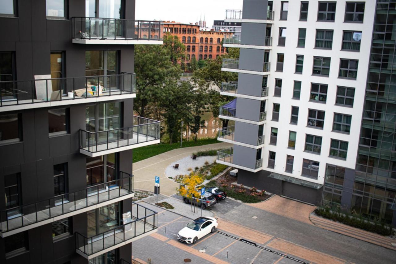 Urban Space Apartament 80 - Free Parking Вроцлав Екстериор снимка