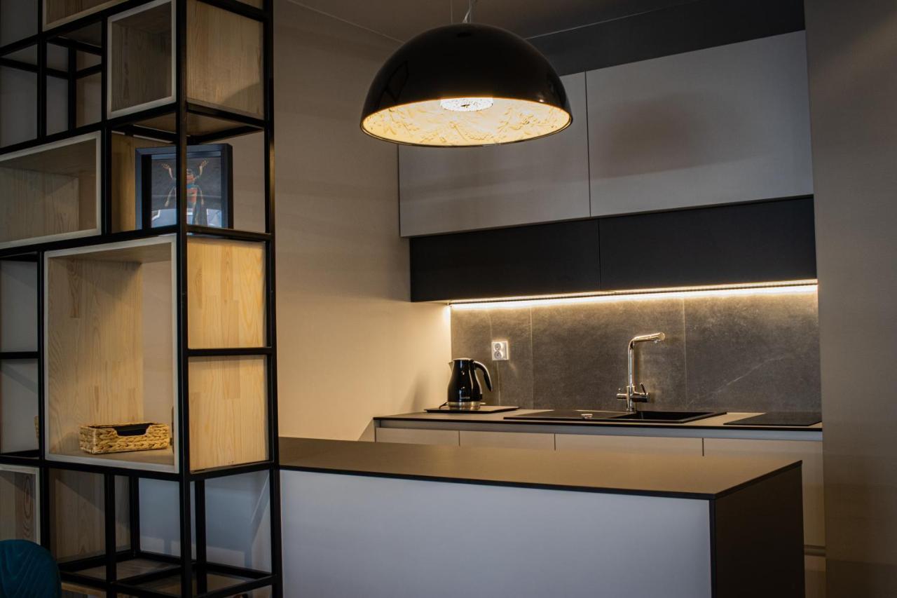Urban Space Apartament 80 - Free Parking Вроцлав Екстериор снимка